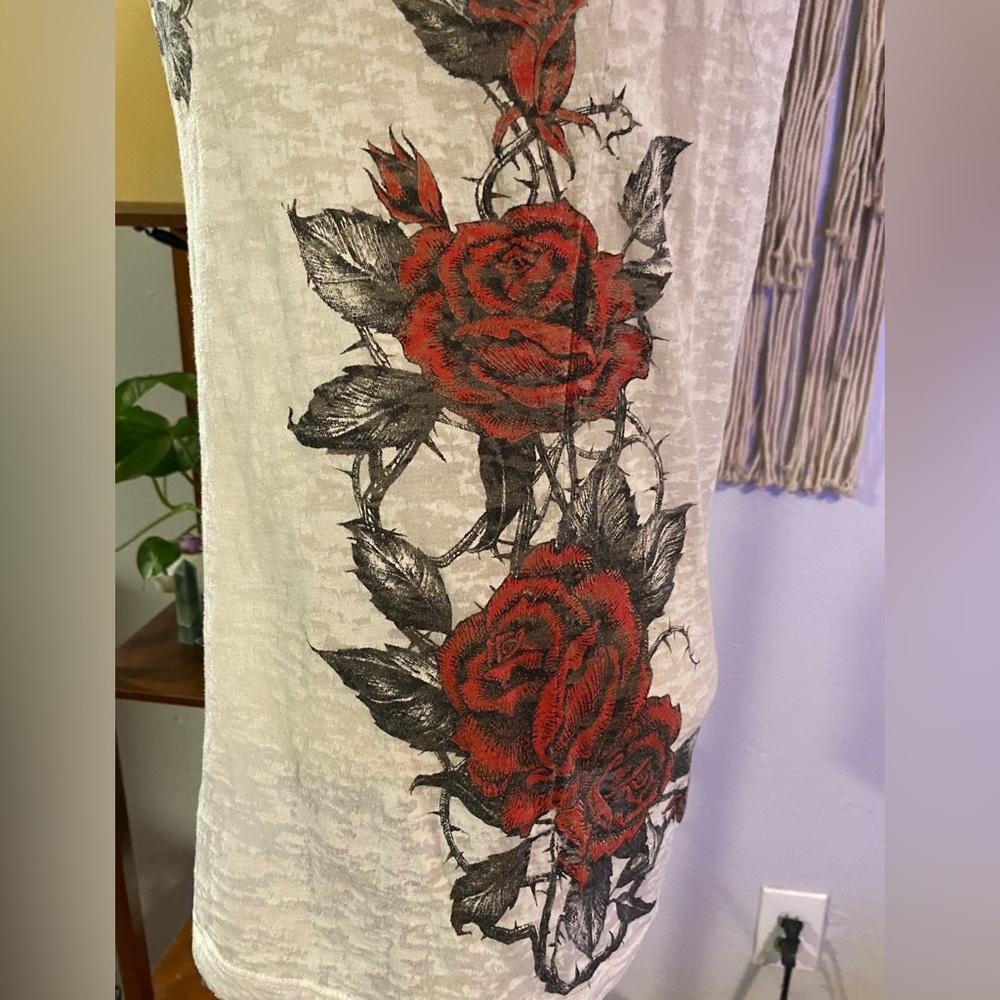 Affliction Rosary with roses tee - Picture 2 of 6